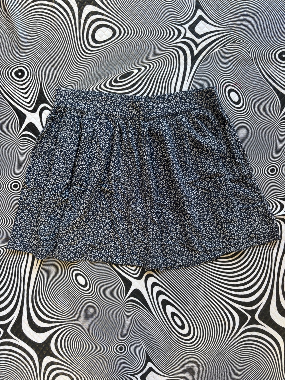 Arizona Jean Company Navy and White Floral Skater Skirt
